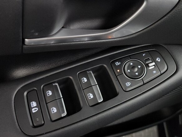 2026 Hyundai Sonata VIII (DN8) Рестайлинг, серебристый, 3060000 рублей - вид 11