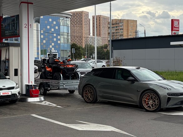 2024 Zeekr 001 100 kWh I Рестайлинг 1, зелёный - вид 18
