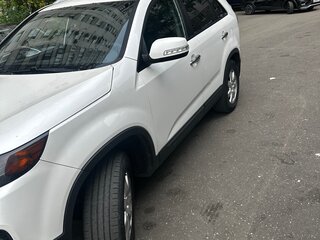 2011 Kia Sorento II, белый, 1050000 рублей, вид 4