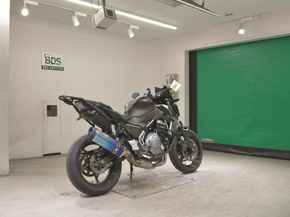 2018 Kawasaki Z 650, чёрный, 629000 рублей - вид 4