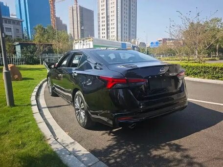 2022 Nissan Altima VI (L34) Рестайлинг, чёрный, 1890004 рублей, вид 5