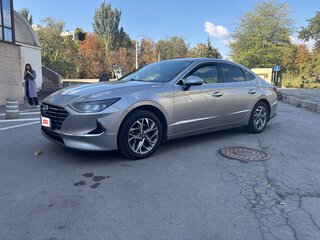 2020 Hyundai Sonata VIII (DN8), серый, 2350000 рублей, вид 1