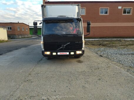 1998 Volvo FL, белый, 1350000 рублей, вид 1