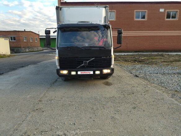 1998 Volvo FL, белый, 1350000 рублей