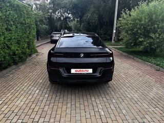 2020 BMW X6 40i III (G06), чёрный, 8000000 рублей, вид 4