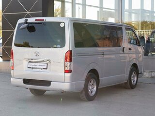 2017 Toyota HiAce H200 Рестайлинг, серый, 3150000 рублей, вид 5