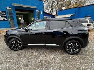 2021 Peugeot 2008 II, чёрный, 1370000 рублей, вид 4