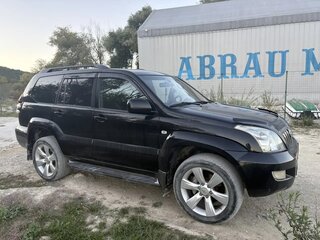 2007 Toyota Land Cruiser Prado 5-speed 120 Series Рестайлинг, чёрный, 2150000 рублей, вид 2