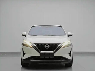 2023 Nissan Qashqai III, белый, 1415000 рублей, вид 2