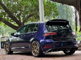 2019 Volkswagen Golf VII Рестайлинг, синий, 1310100 рублей, вид 3