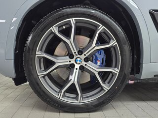 2025 BMW X5 30d IV (G05/G18) Рестайлинг, серый, 13400000 рублей, вид 5