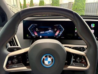 2024 BMW iX xDrive50 I (I20), белый, 5200000 рублей, вид 4