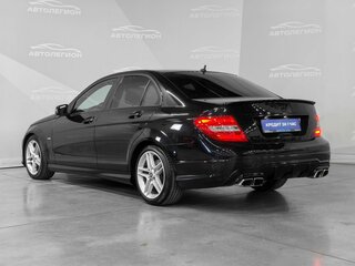 2011 Mercedes-Benz C-Класс 200 III (W204) Рестайлинг, чёрный, 1650000 рублей, вид 3