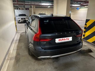 2019 Volvo V90 Cross Country I, синий, 4400000 рублей, вид 2