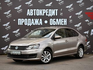 2019 Volkswagen Polo V Рестайлинг, бежевый, 990000 рублей, вид 3