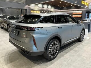 2025 Exeed RX, серый, 5460000 рублей, вид 3