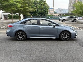 2023 Toyota Levin XII (E210) Рестайлинг, серебристый, 2120000 рублей, вид 4