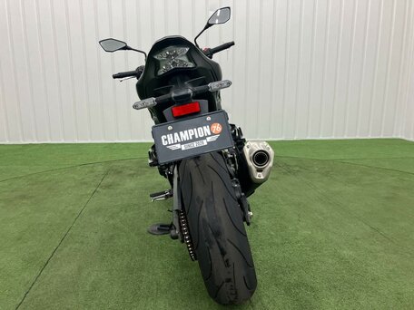 2020 Kawasaki Z 900, чёрный, 925000 рублей, вид 4