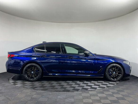 2021 BMW 5 серии 530d xDrive VII (G30/G31/G38) Рестайлинг, синий, 5348000 рублей - вид 5