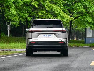2026 Toyota bZ3X 58.3 kWh, серебристый, 2992000 рублей, вид 5