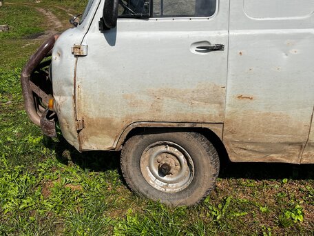 2005 УАЗ 2206, серебристый, 200000 рублей, вид 2