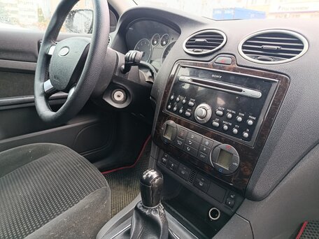 2006 Ford Focus II, красный, 275000 рублей, вид 2