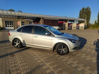 2008 Ford Focus II Рестайлинг, серебристый, 540000 рублей, вид 2