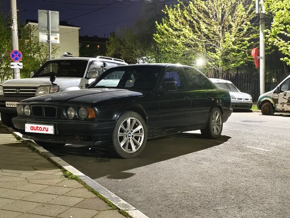 1990 BMW 5 серии 535i III (E34), чёрный, 780000 рублей - вид 3