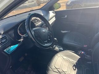 2016 Kia Rio III Рестайлинг, белый, 1150000 рублей, вид 4