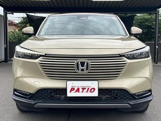 2022 Honda Vezel II, бежевый, 1930000 рублей, вид 2