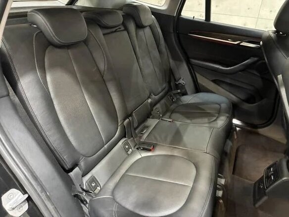 2017 BMW X1 18i sDrive II (F48), чёрный, 1390005 рублей - вид 25