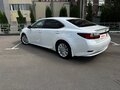 2016 Lexus ES 200 VI Рестайлинг, белый, 2660000 рублей - вид 7
