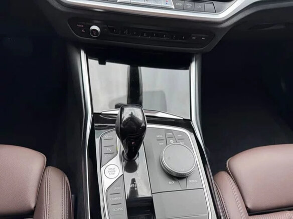 2022 BMW 3 серии Long 320Li VII (G2x), чёрный, 3280000 рублей - вид 11