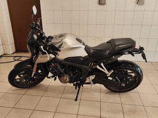 2019 Honda CB 650R, серебристый, 750000 рублей, вид 1