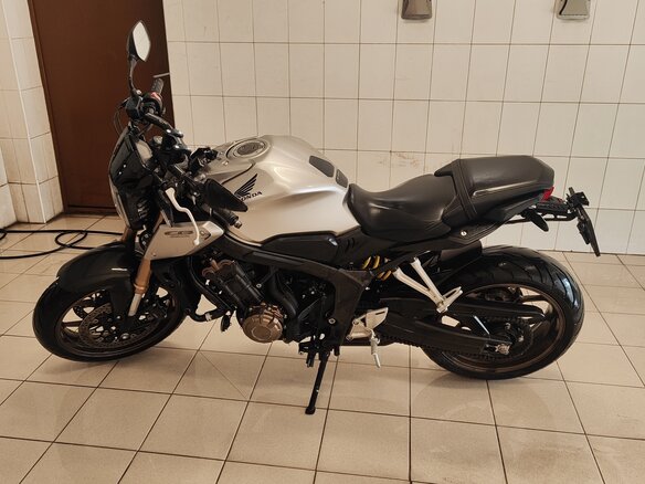 2019 Honda CB 650R, серебристый, 750000 рублей