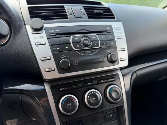 2008 Mazda 6 II (GH), пурпурный, 350000 рублей - вид 11