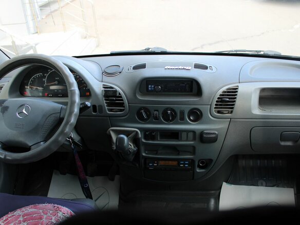 2000 Mercedes-Benz Sprinter, белый - вид 9