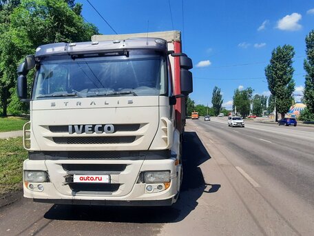 2009 Iveco Stralis, белый, 1300000 рублей, вид 5