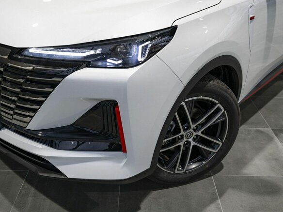 2026 Changan UNI-S I, белый, 3229900 рублей - вид 11