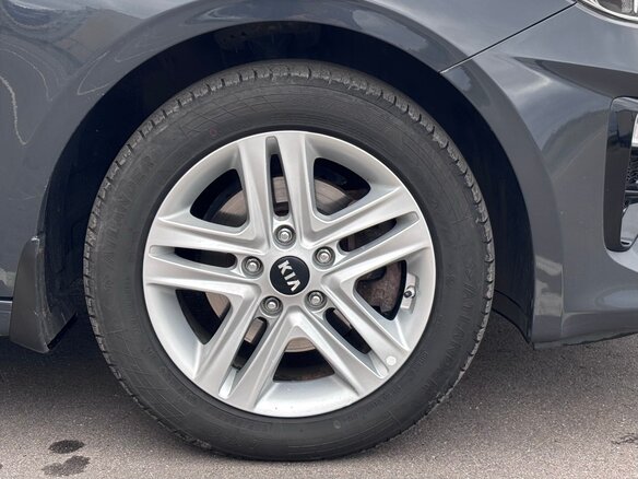 2019 Kia Ceed III, серый, 1800000 рублей - вид 13