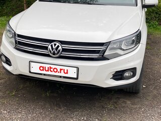 2013 Volkswagen Tiguan I Рестайлинг, белый, 1250000 рублей, вид 2