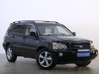 Toyota Highlander I (XU20)
