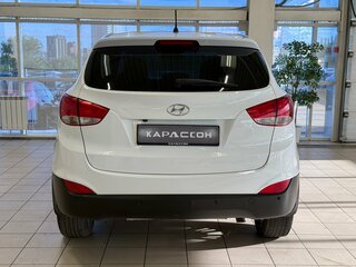2015 Hyundai ix35 I Рестайлинг, белый, 1199000 рублей, вид 4