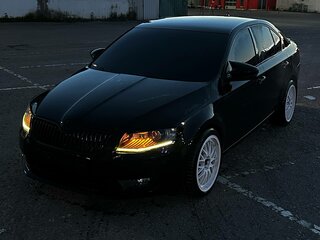 2013 Skoda Octavia III (A7), чёрный, 1350000 рублей, вид 1
