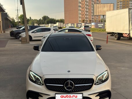 2017 Mercedes-Benz E-Класс AMG 43 AMG V (W213), белый, 3670000 рублей, вид 2