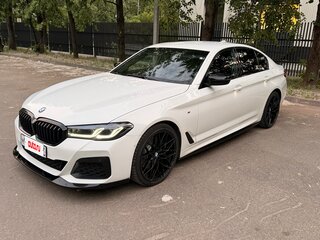 2018 BMW 5 серии 530i xDrive VII (G30/G31/G38), белый, 3000000 рублей, вид 1