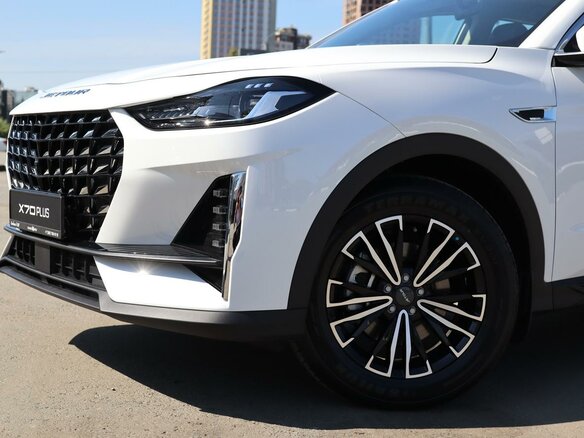 2026 Jetour X70+ I Рестайлинг, белый, 3399000 рублей - вид 10