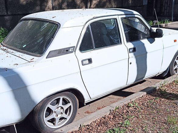2004 ГАЗ 3102 «Волга», белый, 125000 рублей - вид 4