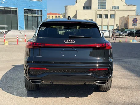 2026 Audi Q5 L III (GU), чёрный, 5890000 рублей, вид 5