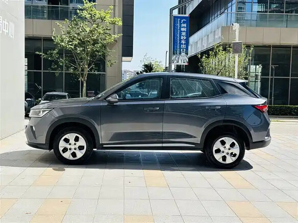 2023 Wuling Xingchi, серый, 1020000 рублей - вид 3